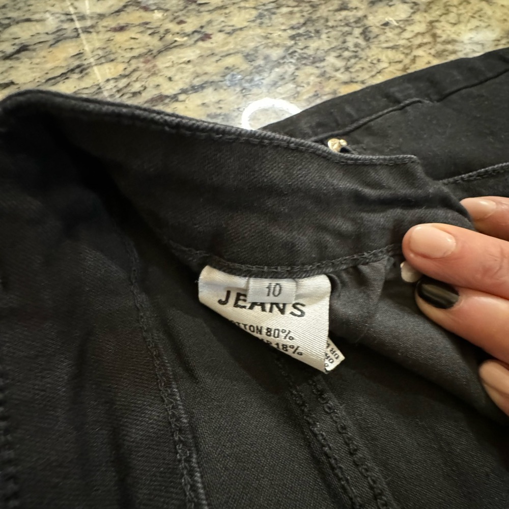 Black distressed